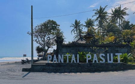 Pesona Pantai Pasut: Pantai dengan Pasir Hitam yang Eksotis di Tabanan