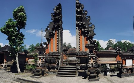 Pura Dalem Balingkang : Kisah Cinta Raja Bali dan Putri dari China Berakhir dengan Kutukan