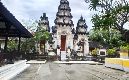 Penataran Ped Temple: From the History to the Mystery of  3 Missing Tapels Owned by Ida Pedanda Abiansemal