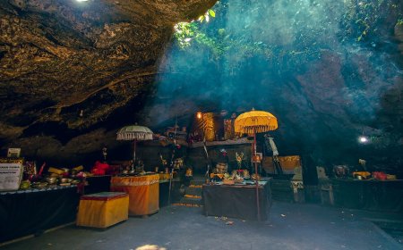 Pura Kereban Langit: Pura Yang Dipercaya Sebagai Tempat Memohon Keturunan di Bali