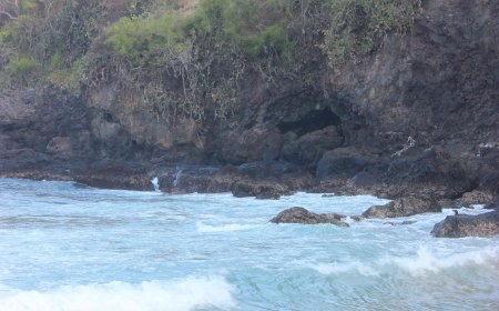 Blue Like the Sky, the Enchantment of Virgin Beach That Soothes the Eyes
