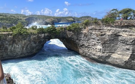 Broken Beach, Balinese Paradise in Nusa Penida