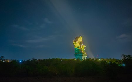 Witnessing the Beauty of the Milky Way at Bukit Garuda: An Enchanting Night Experience in Bali Island