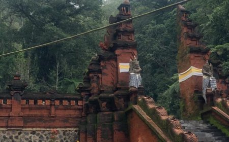 Teratai Bang temple: Spiritual Wonder and Source of Blessings in Bali