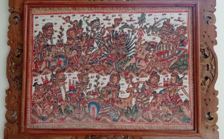 Historical Traces of the 14th Century Intangible Cultural Heritage of Kamasan Wayang Paintings