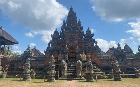 Batubulan Puseh Temple: The Actualization of Art in Nandi Sculpture