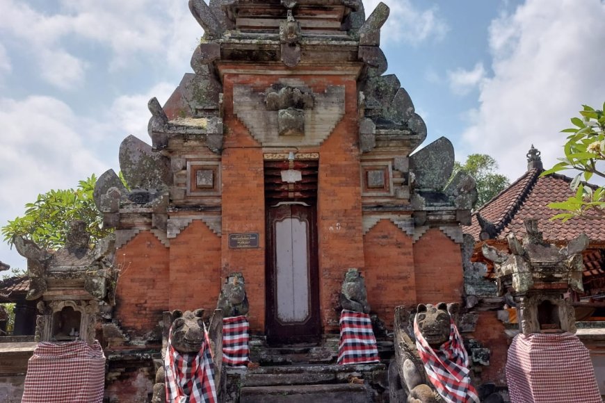 Pura Dalem Solo: Situs Cagar Budaya Desa Sedang - Bali Padma Bhuwana