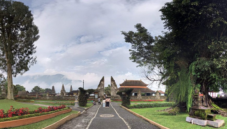 Virtual Tour of Ulun Danu Beratan Temple
