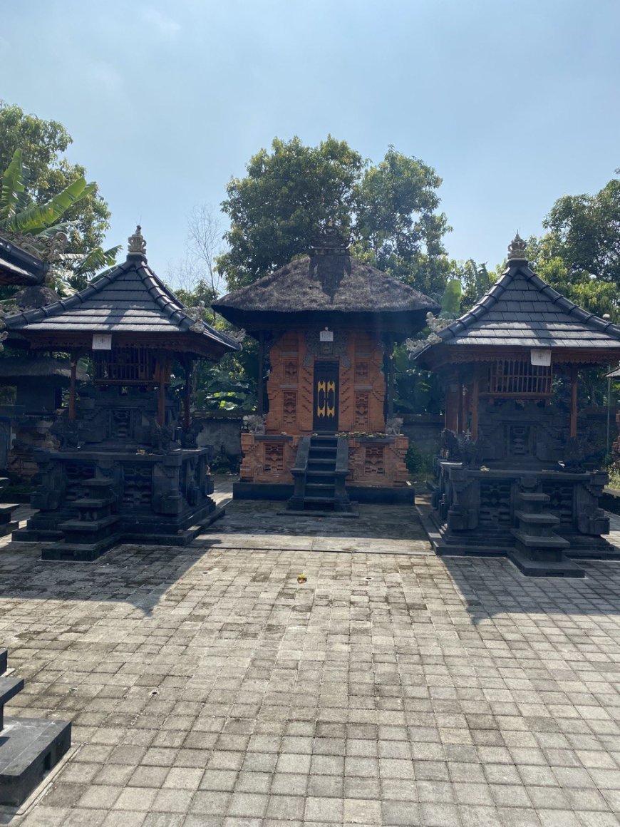 Getting to Know Pura Dalem Oongan: An Ancestral Family Temple