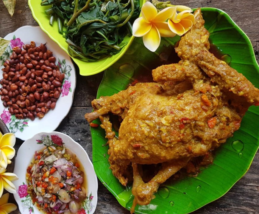 The Secret of Balinese Betutu Chicken: Base Genep and Timeless Deliciousness