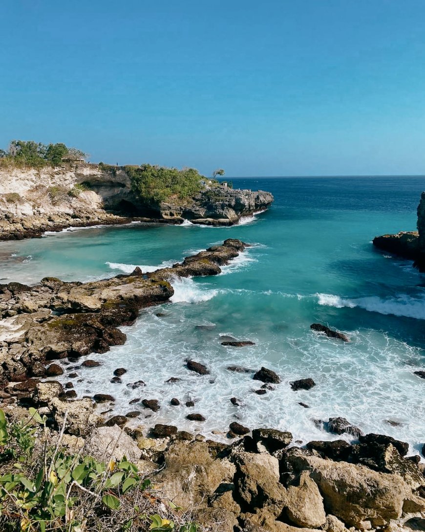 Unveiling the Charm of Blue Lagoon Nusa Ceningan in Eastern Bali