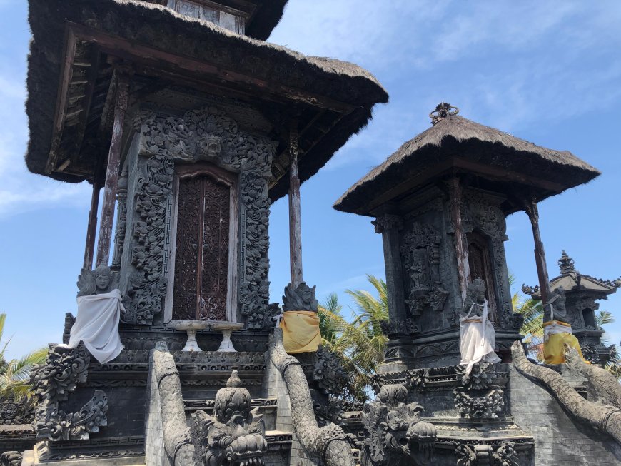 Spiritual Miracles at the Ceng Ceng Kembar Temple: The Mystery of the Moksa People in Bali