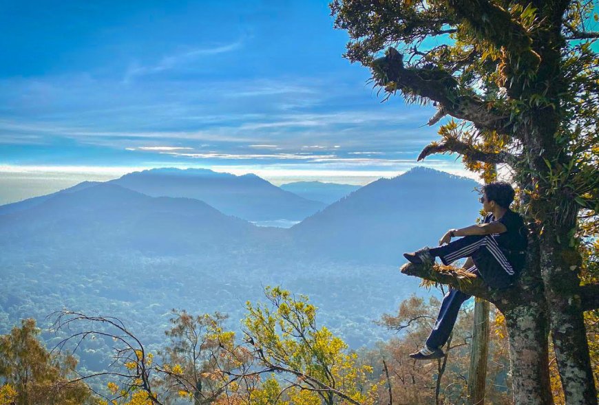 Witnessing Bali's Hidden Beauty: Hiking Gunung Sanghyang
