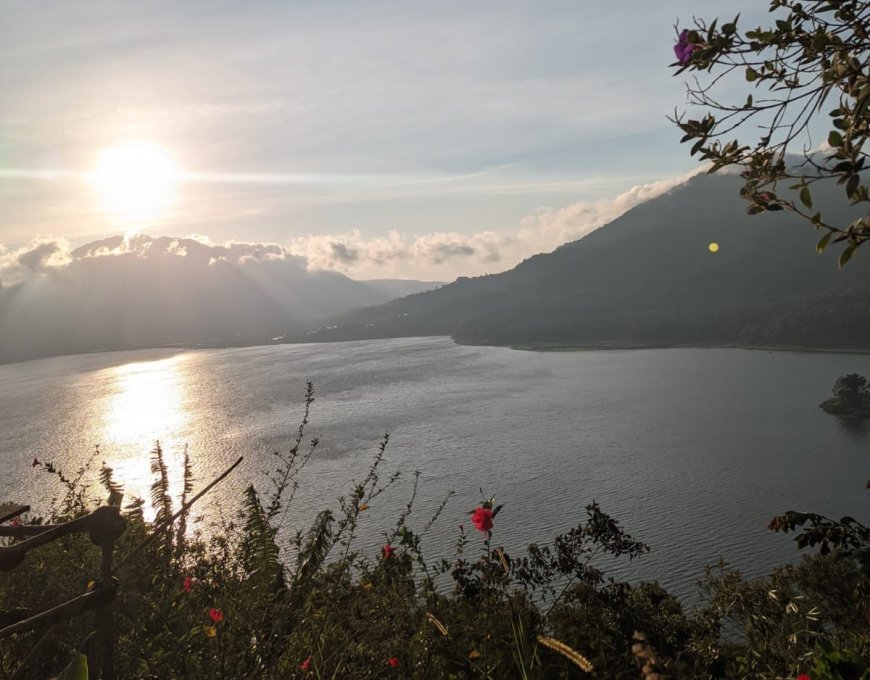 The Natural Charm of Buyan Lake: The Hidden Gem of North Bali