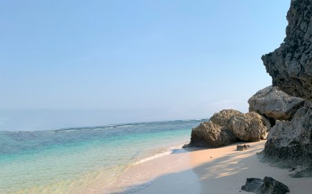 Virtual Tour of Geger Beach
