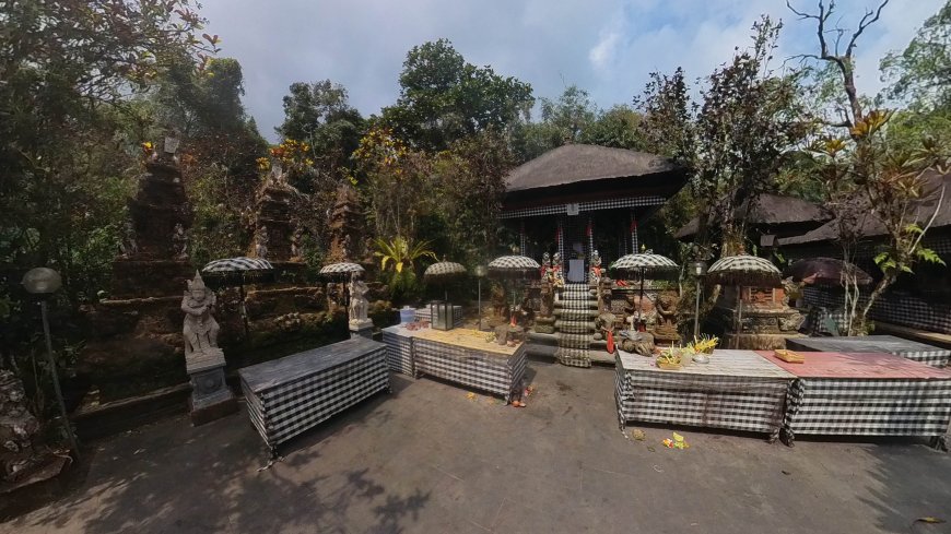 Spiritual Journey in Bali: Embracing the Power of Health at Pura Luhur Tamba Waras