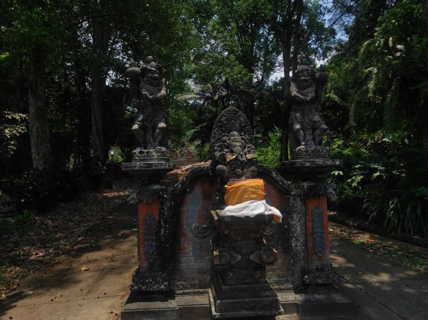 Virtual Tour Luhur Besikalung Temple