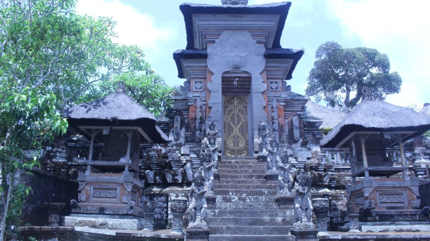 Samuan Tiga Temple: The Source of Tri Murti Philosophy and Kahyangan Tiga Temple in Bali