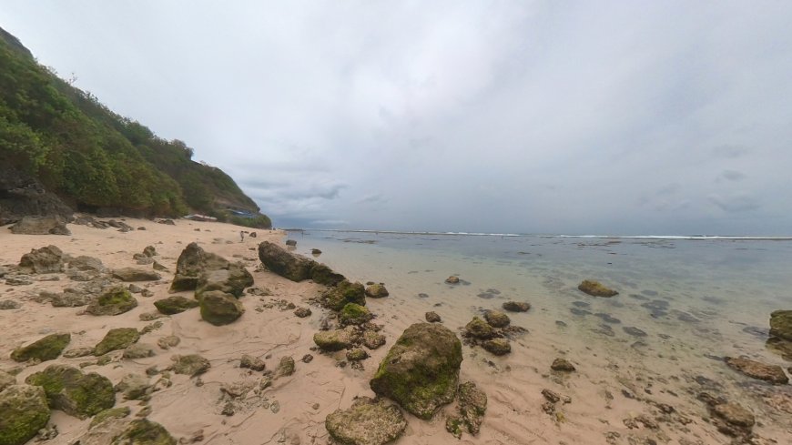 Pantai Gunung Payung : Pantai Indah yang Tersembunyi