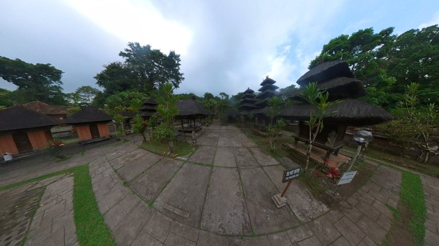 Explore the Virtual Pura Luhur Batu Karu Temple