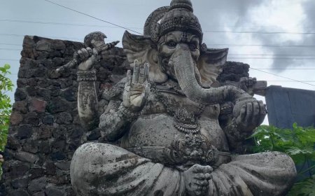 Patung dari Dewa Ganesha, Dewa Pengetahuan yang Memiliki Banyak Makna dalam Hidup