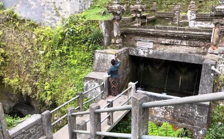 The Sacred Power of Penglukatan Mas Medewi