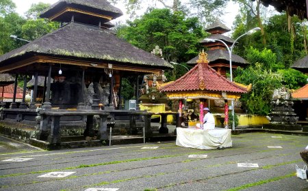 Pura Luhur Puncak Tedung: Traits Of Dang Hyang Nirartha's Tedung