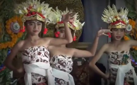Tari Leko dan Bumbung Gebyog: Tari Sakral Desa Adat Pinge