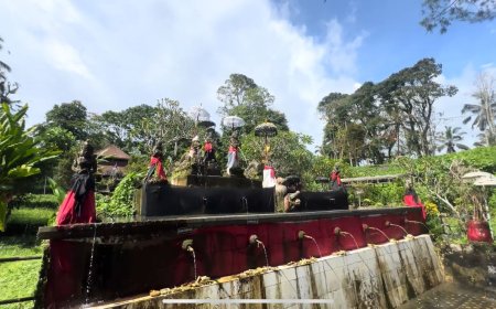 Pura Luhur Tamba Waras: A Journey of History and Wonders