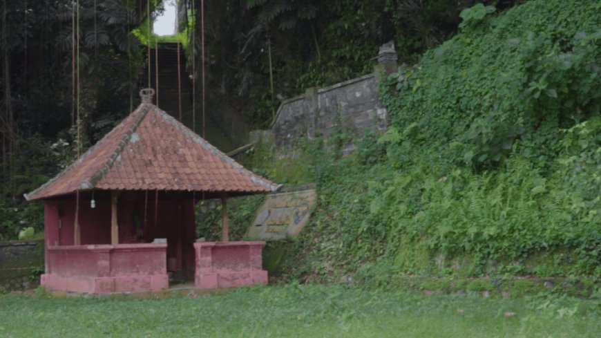 Prapen, Heritage Site of Pande Ancestors in Tihingan Village