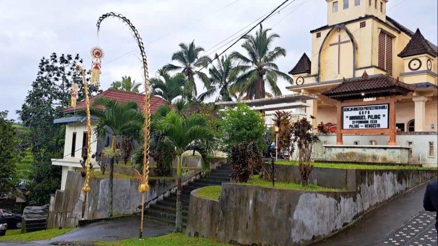 Menelusuri Tradisi Unik Desa Adat Piling : Harmoni Lintas Agama melalui Adat Ngejot dan Gotong Royong