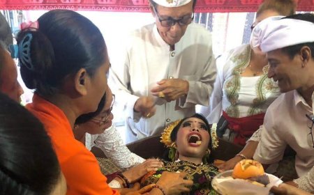 Metatah Procession: A Tooth-Filing Tradition as a Symbol of Maturity and Purity Hindus in Bali