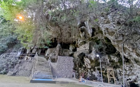 Pura Dalem Batu Meguwung: A Symbol of Balinese Spirituality