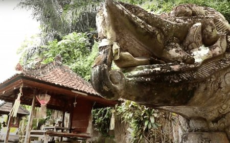 Beji Langon Temple, An Ancient Water Source and Worship of Gangga
