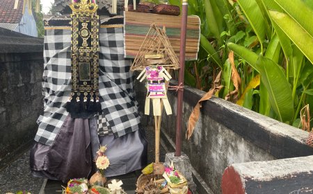Sanggah Cucuk: Sarana Budaya Multifungsi dalam Upacara Hindu di Bali