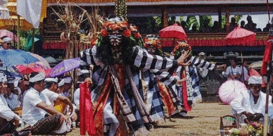 Tari Sakral Baris Balawadwa: Warisan Keberanian Leluhur Desa Pupuan