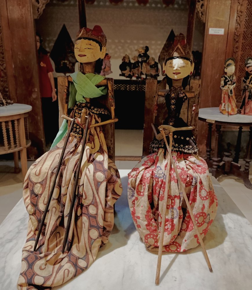 Rumah Topeng dan Wayang Setia Darma: Permata Seni Wayang dan Topeng di Gianyar