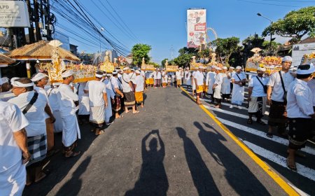 Ngusabha Desa: The Golden Opportunity for Ida Bhatara Guru to 'Ngeyasang' Each Family