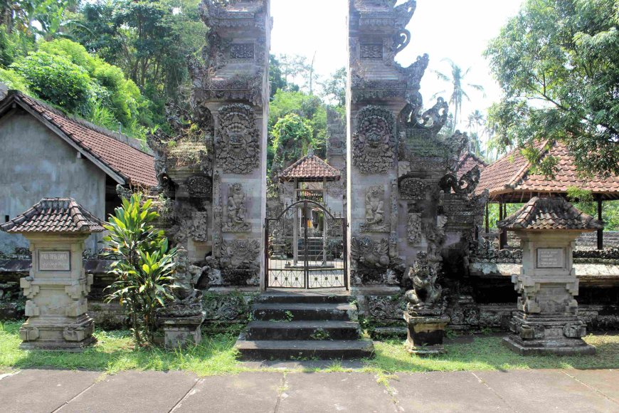 The Hidden Beauty of Pura Tirta Silakarang: Traces of Carving Art Civilization and Palimanan Stone