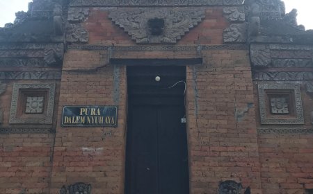 Pura Dalem Nyuhaya Desa Adat Delod Tukad Batubulan: Simbol Spiritualitas dan Kearifan Lokal