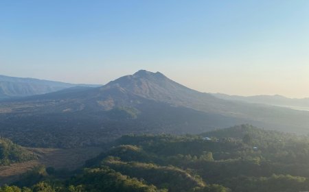 Pinggan Village: The Magic of Sunrise Over the Sea of ​​Mist in Kintamani