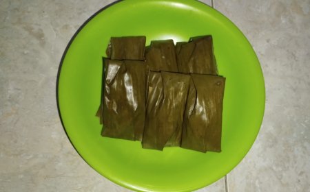 The Delight of Sumping Bali: A Traditional Treat Wrapped in Banana Leaves