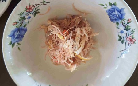 Ayam Bejek Belayu: A Unique Tabanan Culinary Delight That Combines Chicken and Torch Ginger Flowers