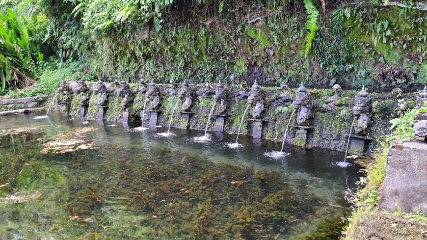 Penglukatan Alas Metapa: Jejak Spiritualitas Melalui Sebelas Pancoran Suci