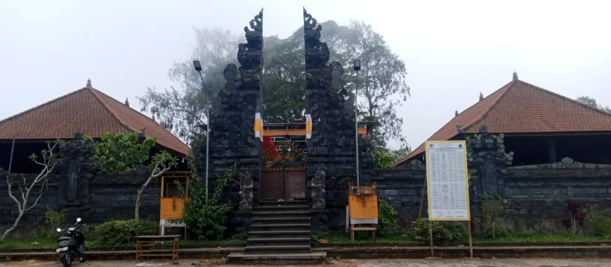 Pura Bukit Indrakila: An ancient Temple Surrounded by Enchanting Mountains in Kintamani