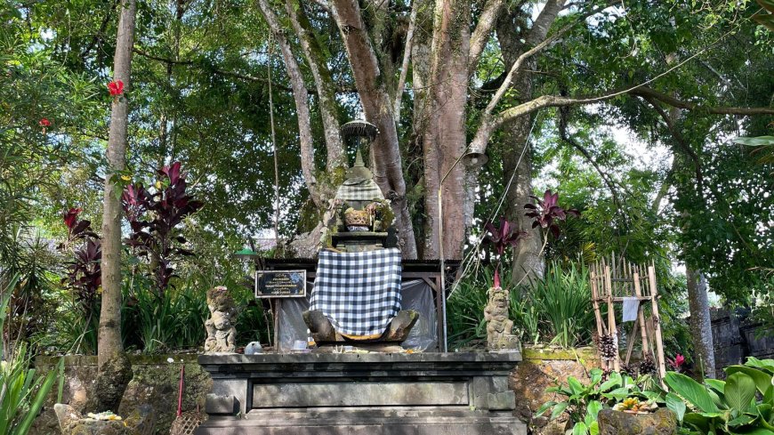 Pura Tegal Penangsaran: Tempat Berstana Ida Bhatara Sanghyang Jogor Manik sebagai Simbol Neraka dan Pengadilan Roh