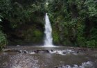 Menemukan Kedamaian dan Keindahan Alam di Air Terjun Goa Gong Batu Lantang