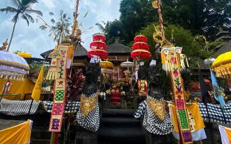 Getting to Know Pura Kancing Gumi, the Center for Earth’s Balance Lock