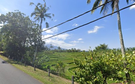 Virtual Journey Exploration to Pura Kahyangan Jagat Luhur Mekori