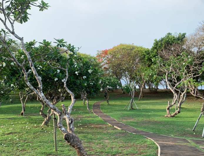 Penjelajahan Virtual Pulau Nusa Dharma